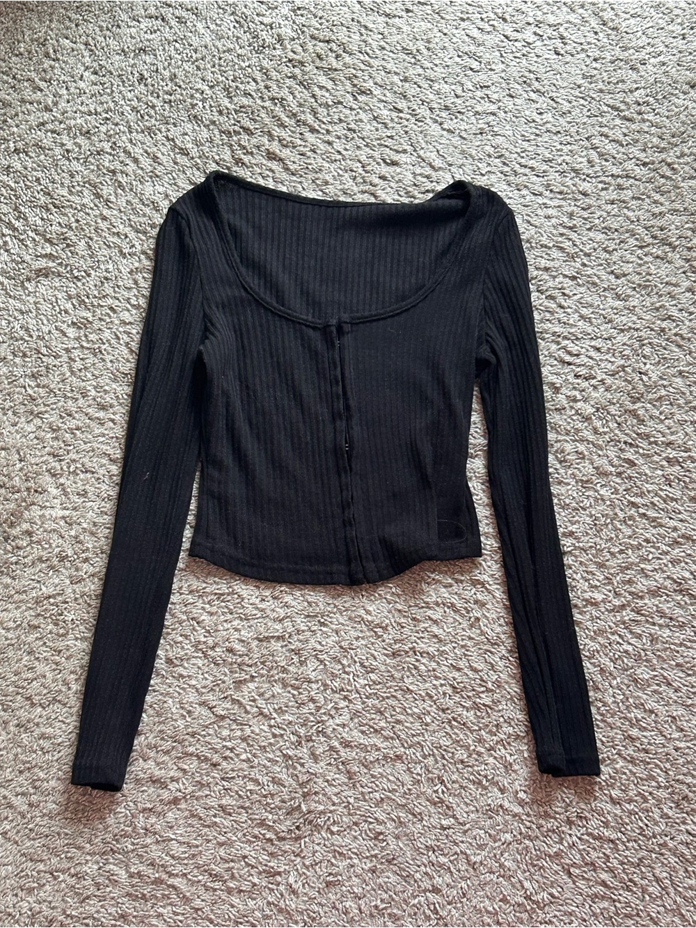 black ribbed long sleeve top